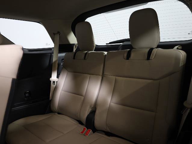 Certified 2020 Ford Explorer XLT w/ Equipment Group 202A image 10