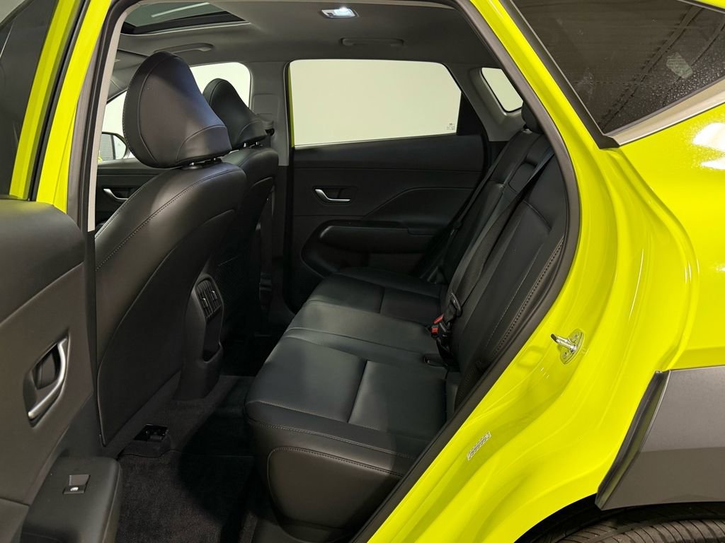 Used 2024 Hyundai Kona Limited image 13