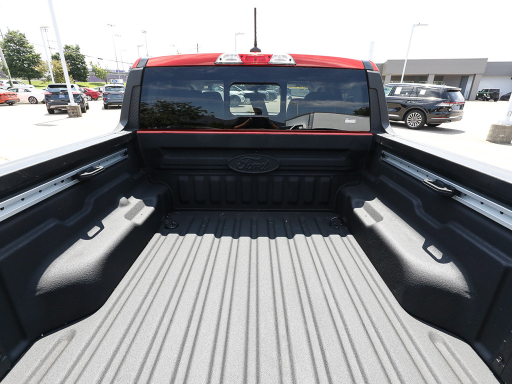 Certified 2024 Ford Maverick Lariat w/ 4K Tow Package AWD/4WD image 6