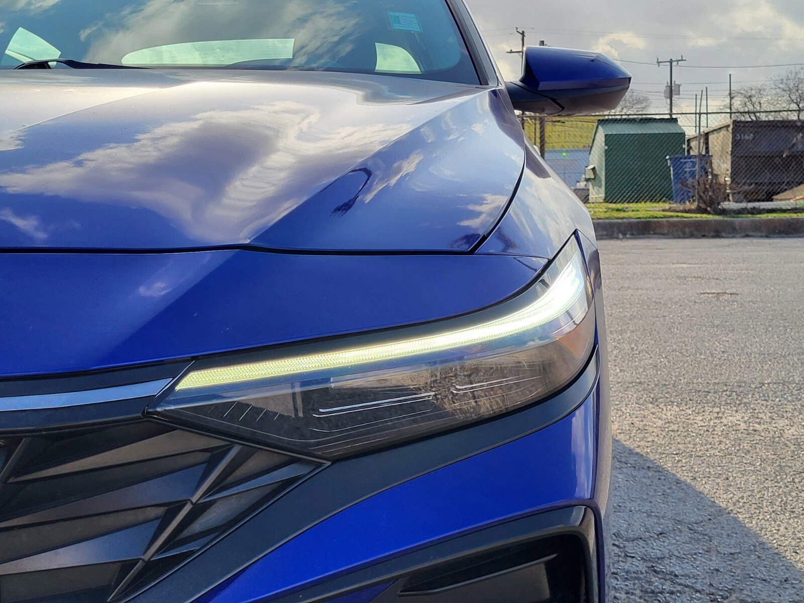 Used 2025 Hyundai Elantra SEL image 11