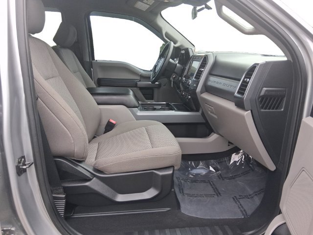 Certified 2021 Ford F250 XLT w/ XLT Premium Package AWD/4WD image 17