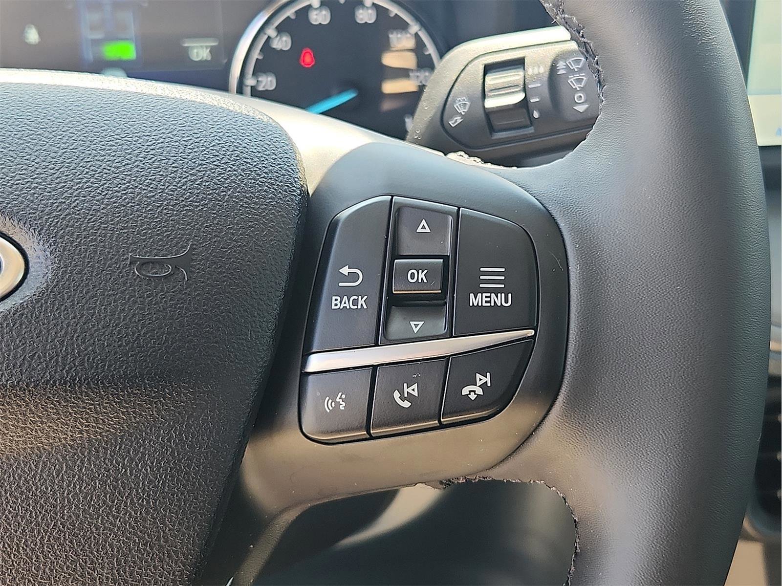 Certified 2024 Ford Maverick Lariat w/ Black Appearance Package image 19