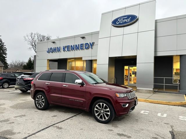 Used 2017 Jeep Grand Cherokee Overland w/ Jeep Active Safety Group image 23