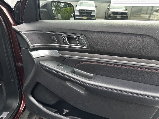 Certified 2018 Ford Explorer Sport w/ Ford Safe & Smart Package AWD/4WD image 36