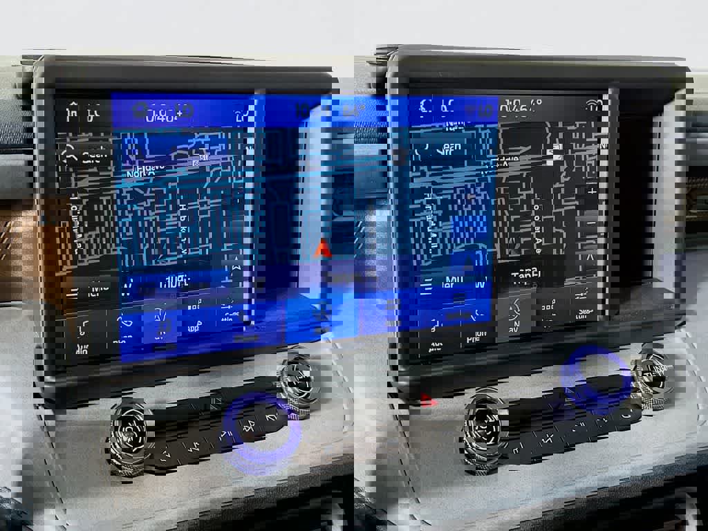 Certified 2024 Ford Maverick Lariat w/ 4K Tow Package image 27