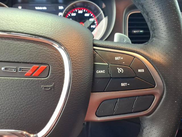 Used 2022 Dodge Charger R/T w/ Plus Group RWD image 16