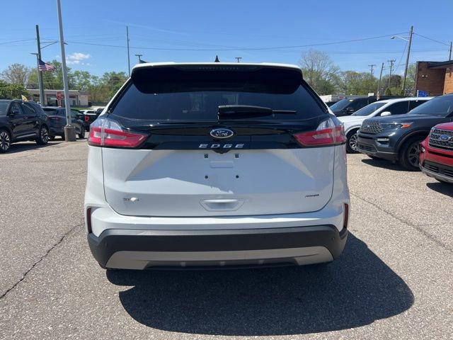 Certified 2023 Ford Edge SEL w/ Convenience Package AWD/4WD image 5