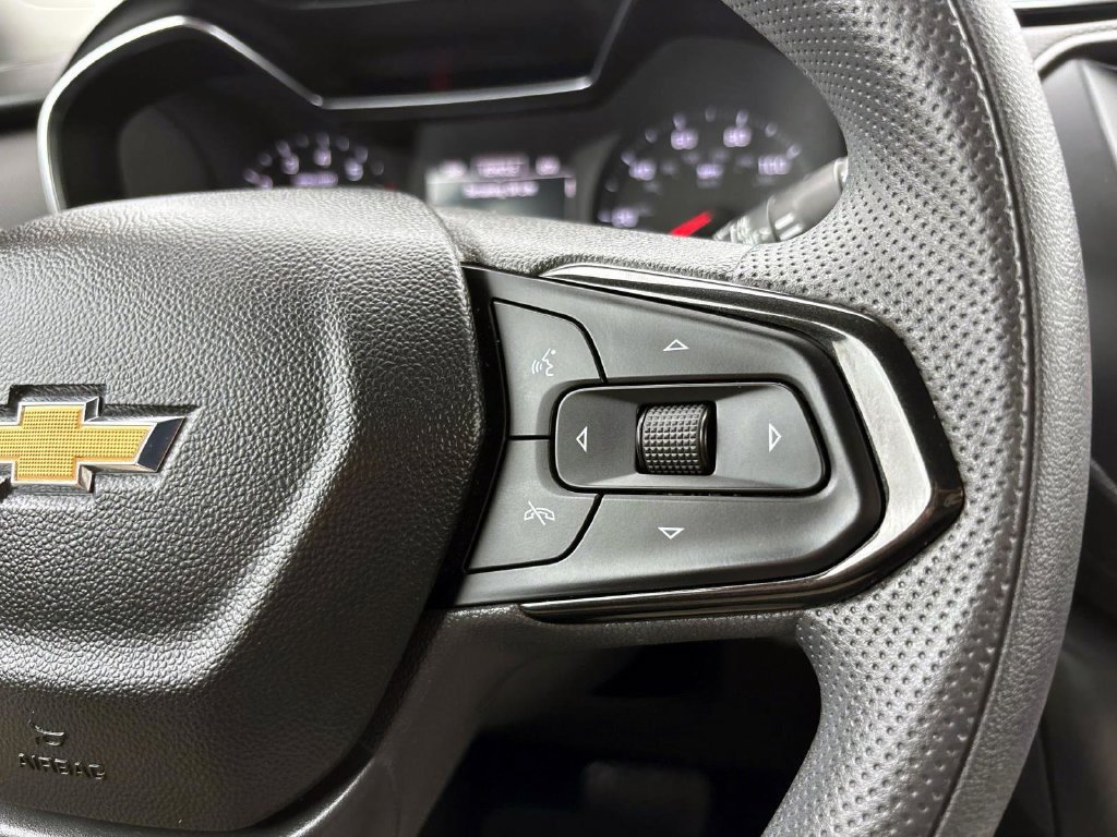 Used 2022 Chevrolet TrailBlazer LT FWD image 22