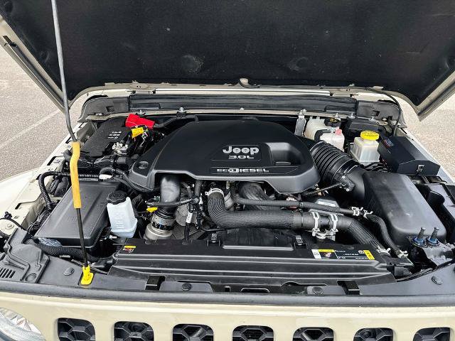Used 2022 Jeep Gladiator Sport AWD/4WD image 22