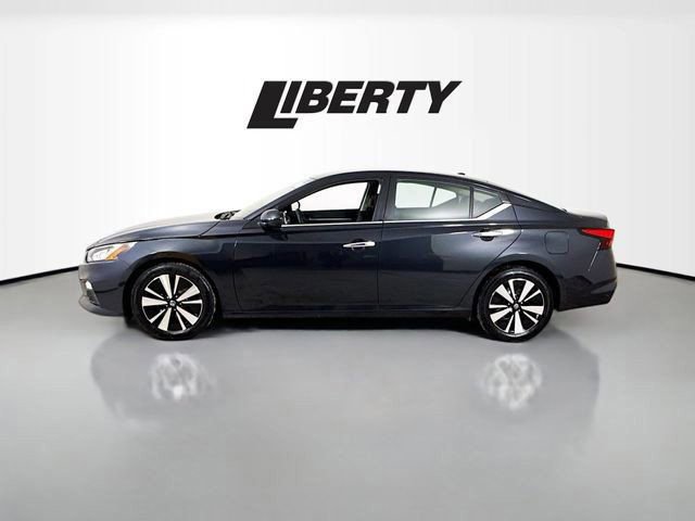 Used 2022 Nissan Altima 2.5 SV video 2