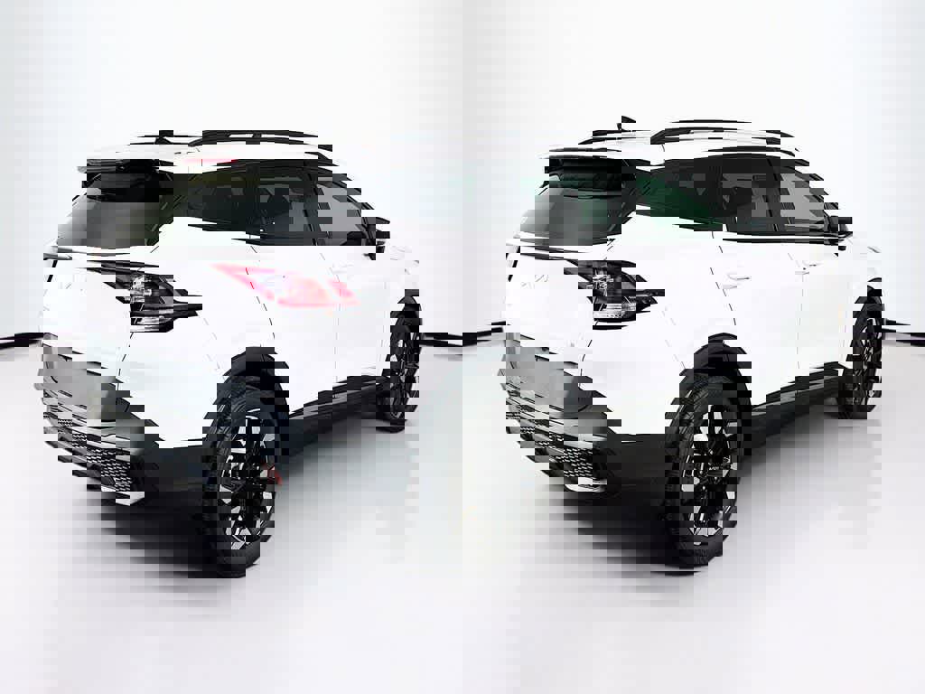 Used 2023 Kia Sportage X-Line w/ X-Line Premium Package image 5