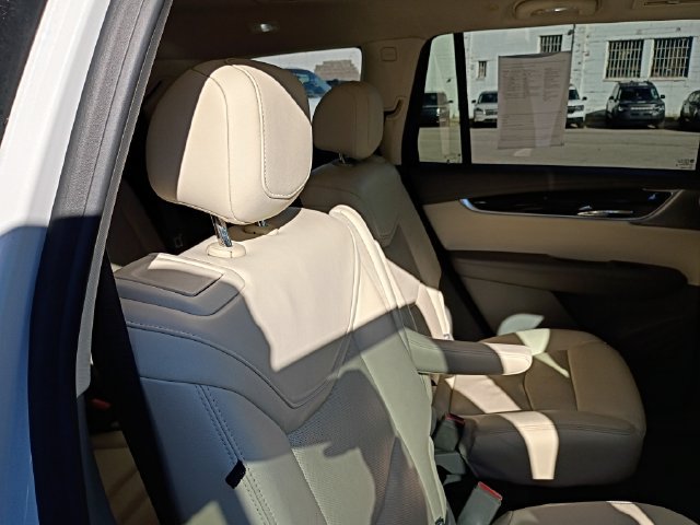Used 2020 Cadillac XT6 Premium Luxury AWD/4WD image 42