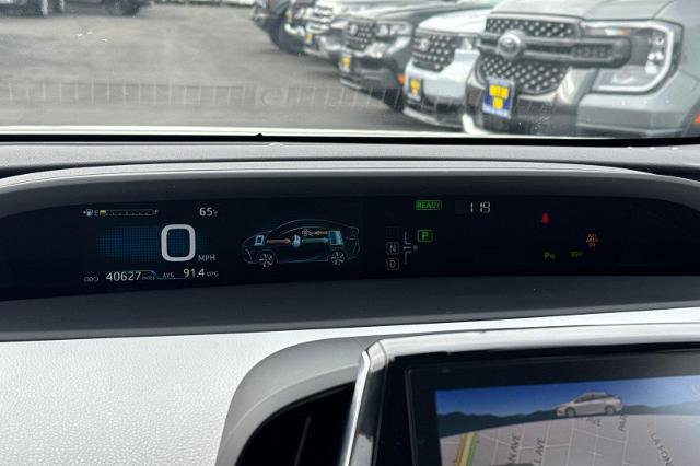 Used 2020 Toyota Prius Prime Limited image 30