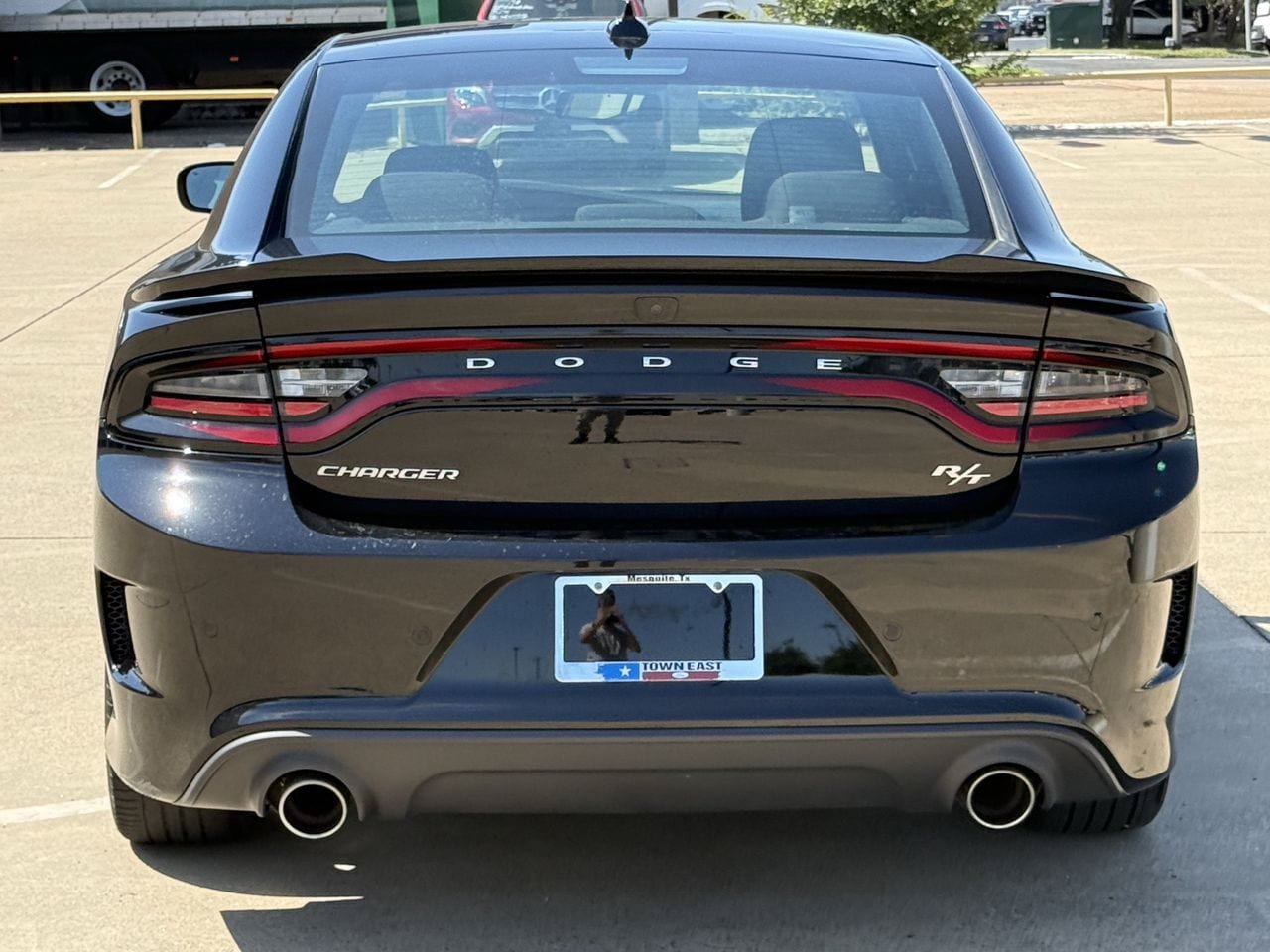 Used 2023 Dodge Charger R/T w/ Cold Weather Package RWD image 6