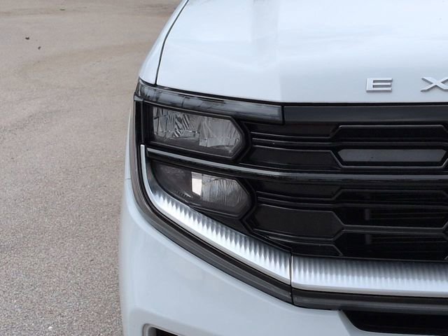 Certified 2025 Ford Expedition Max Platinum image 10