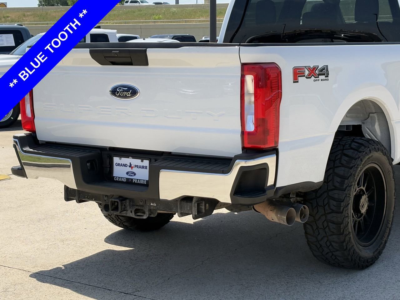 Certified 2025 Ford F250 XLT w/ FX4 Off-Road Package AWD/4WD image 8