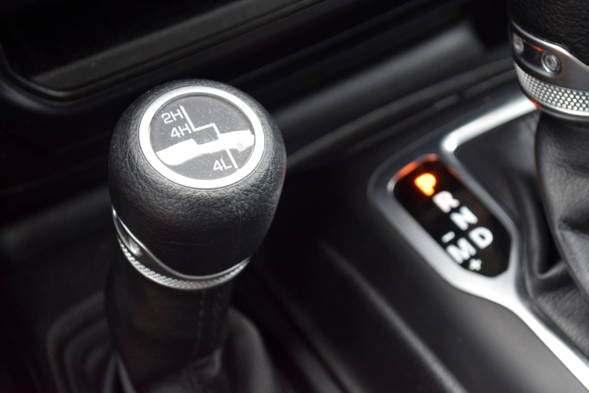 Used 2018 Jeep Wrangler Unlimited Sport S AWD/4WD image 12