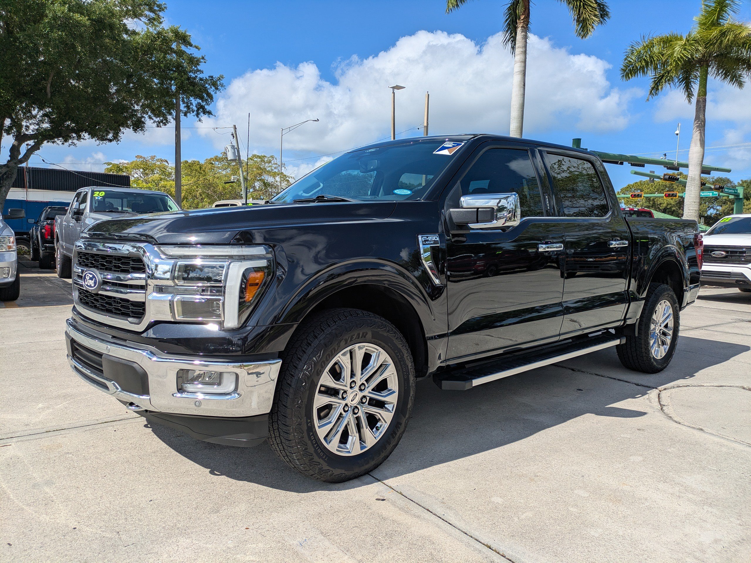 Certified 2024 Ford F150 Lariat AWD/4WD image 7