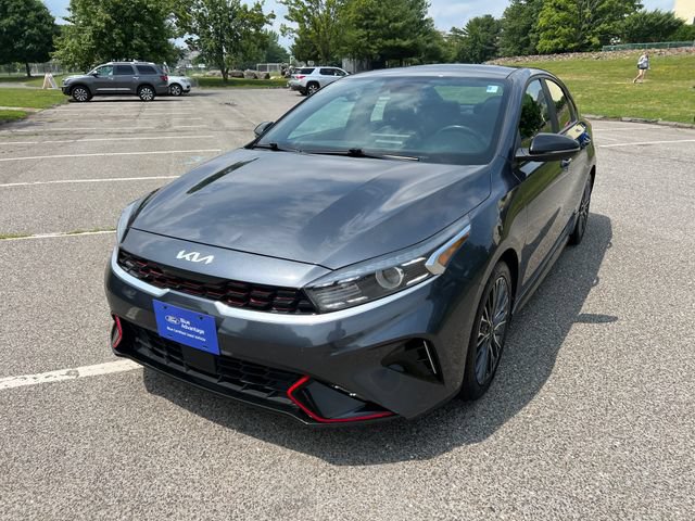 Used 2022 Kia Forte GT-Line w/ GT-Line Premium Package FWD image 4