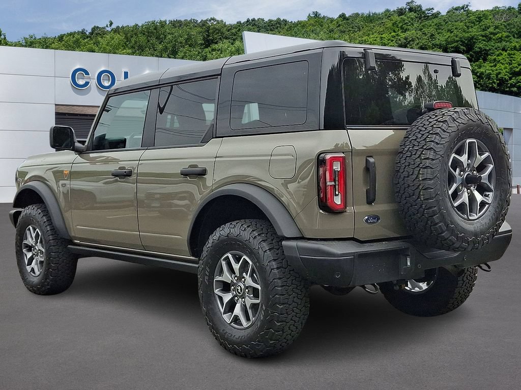 Certified 2025 Ford Bronco Badlands AWD/4WD image 4
