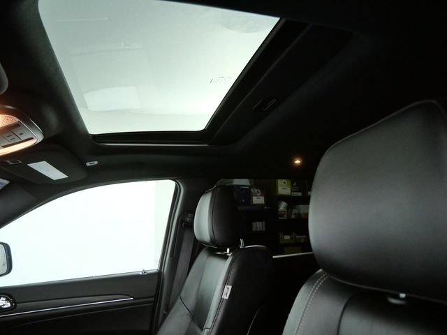 Used 2021 Jeep Grand Cherokee Limited w/ Quick Order Package 28K 80th AWD/4WD image 17