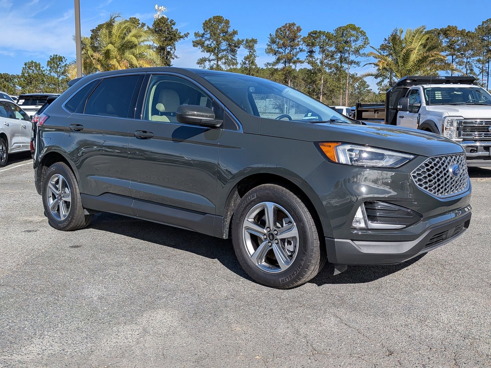 Certified 2024 Ford Edge SEL w/ Convenience Package image 8