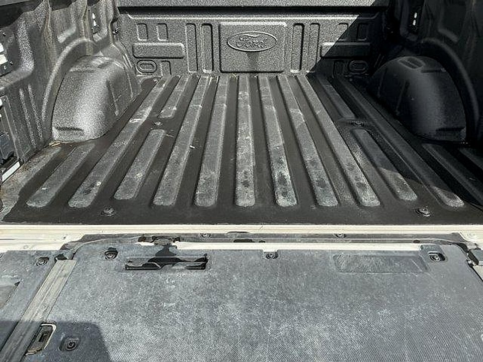 Certified 2024 Ford F150 Platinum w/ Equipment Group 703A Plus AWD/4WD image 17