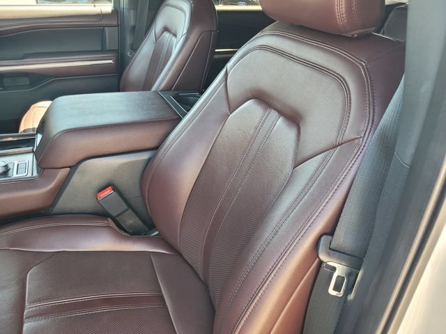 Certified 2023 Ford Expedition Max Limited AWD/4WD image 11