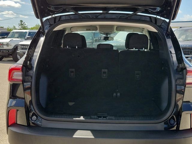 Certified 2025 Ford Escape Active FWD image 12