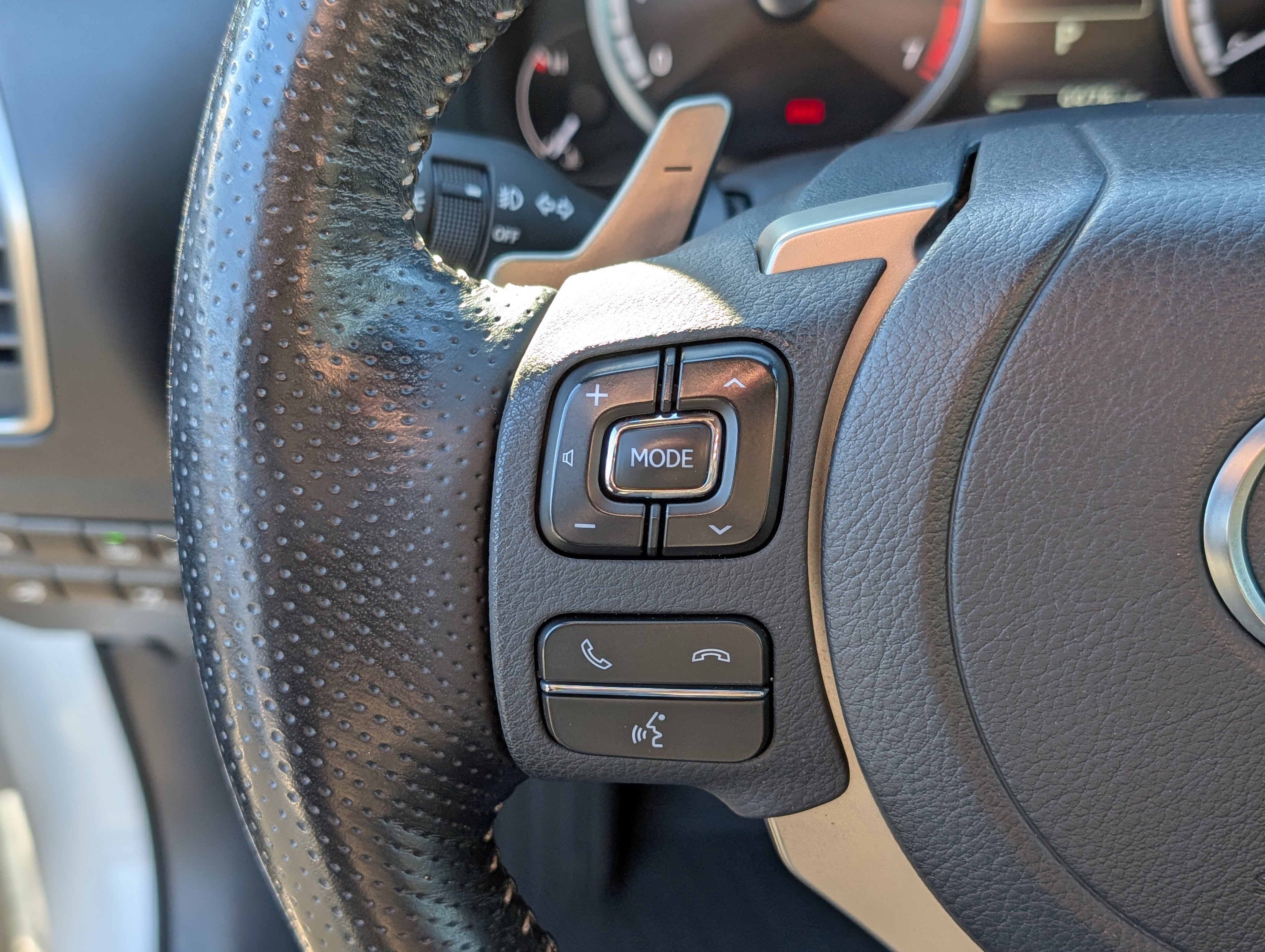 Used 2021 Lexus NX 300 F Sport w/ Accessory Package image 23