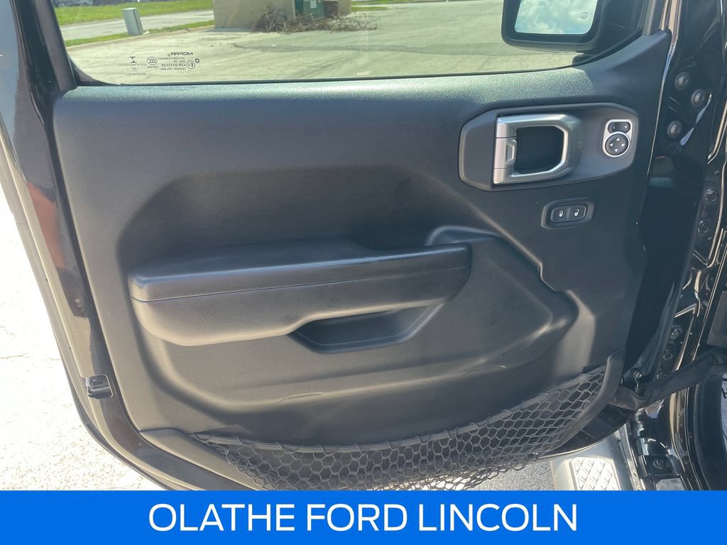 Used 2020 Jeep Gladiator Sport w/ Quick Order Package 24S AWD/4WD image 22