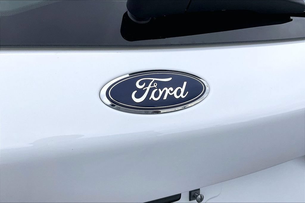 Certified 2022 Ford Escape S AWD/4WD image 32
