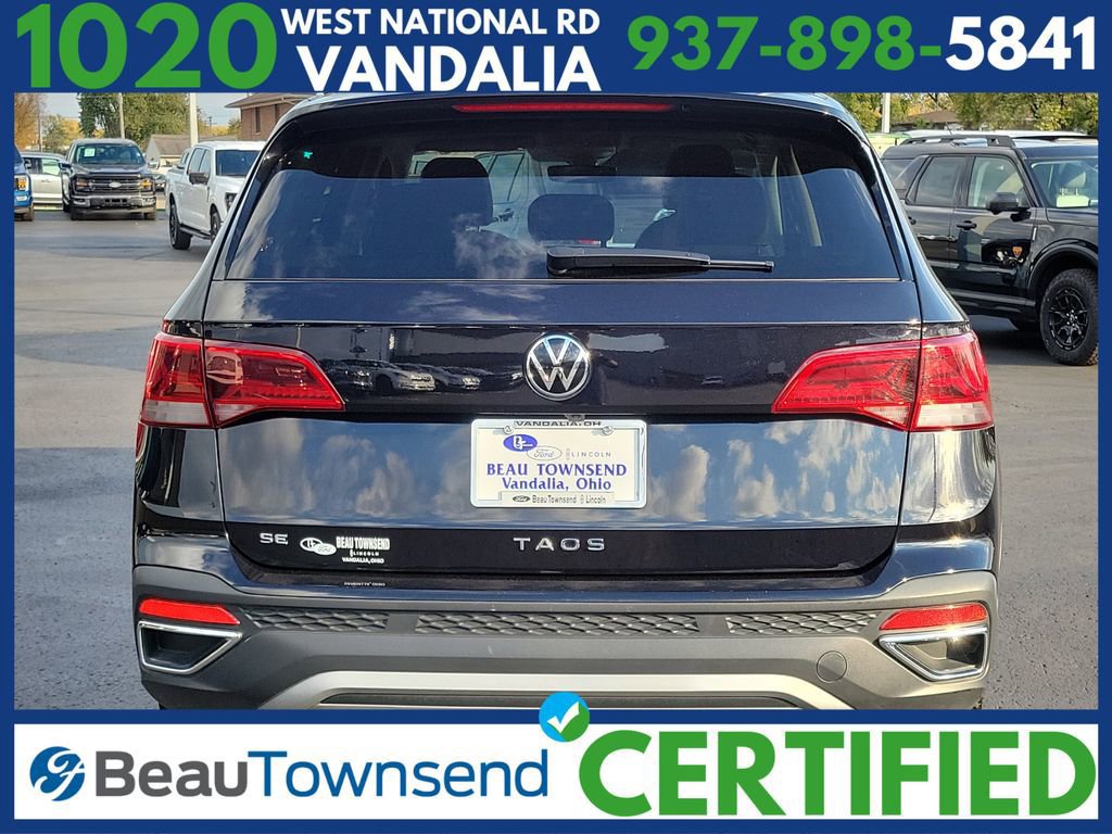 Used 2024 Volkswagen Taos SE image 4