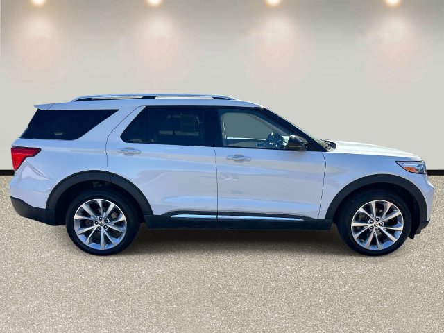 Certified 2021 Ford Explorer Platinum w/ Equipment Group 601A AWD/4WD image 4