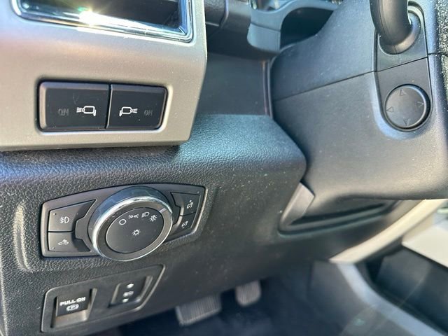 Certified 2020 Ford F150 Lariat w/ Equipment Group 502A Luxury AWD/4WD image 18