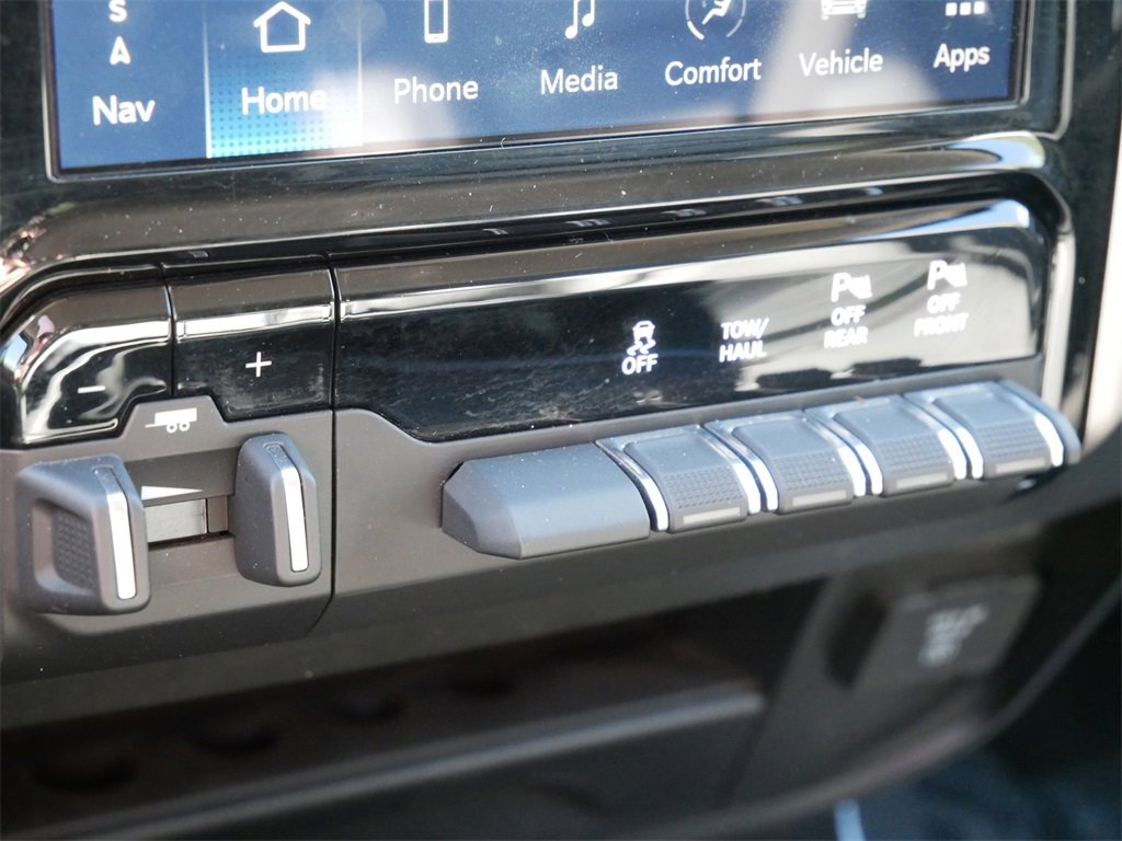 Used 2024 RAM 2500 Laramie image 22