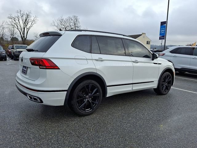Used 2022 Volkswagen Tiguan SEL R-Line image 12
