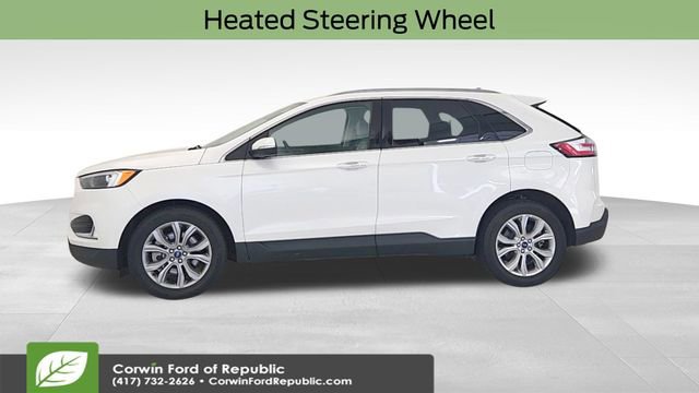 Certified 2022 Ford Edge Titanium image 2