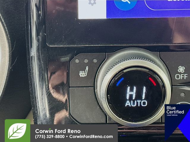 Used 2023 Toyota Highlander XLE image 23