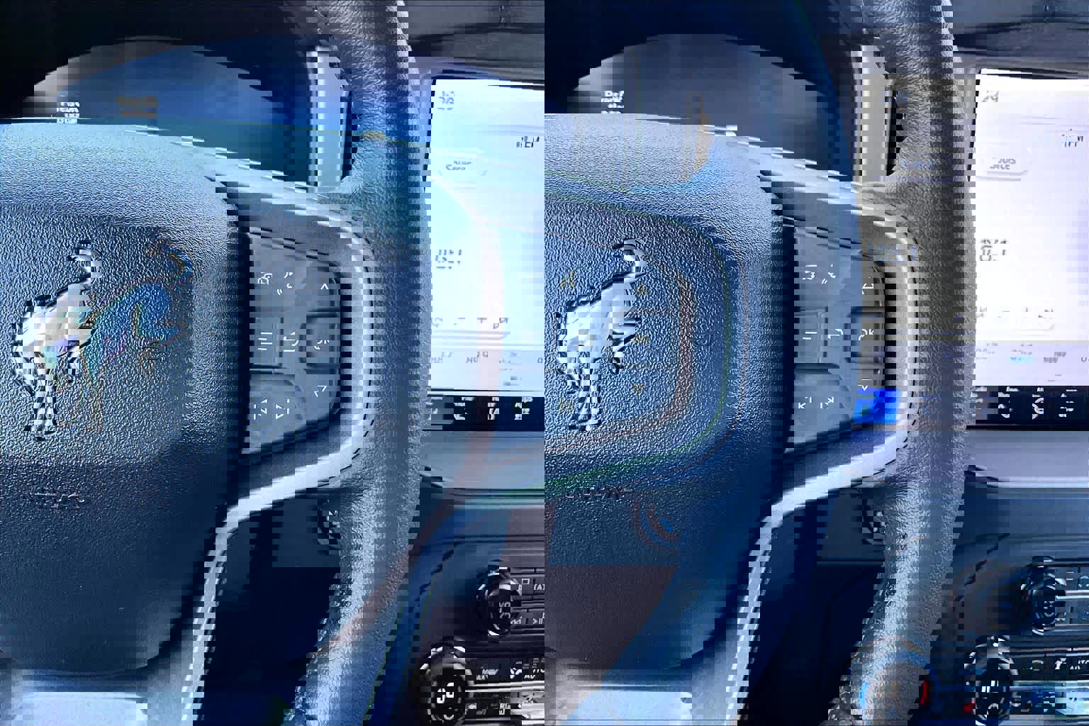 Certified 2025 Ford Bronco Outer Banks w/ Sasquatch Package image 26