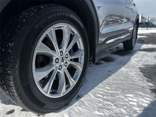 Certified 2023 Ford Explorer XLT w/ Equipment Group 202A image 13