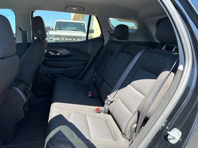 Used 2023 GMC Terrain SLE w/ Driver Convenience Package FWD image 14