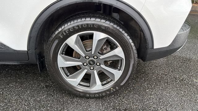 Certified 2024 Ford Escape Platinum AWD/4WD image 22