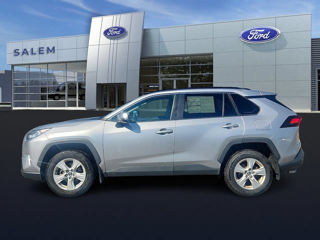 Used 2020 Toyota RAV4 XLE w/ Convenience Package AWD/4WD image 5