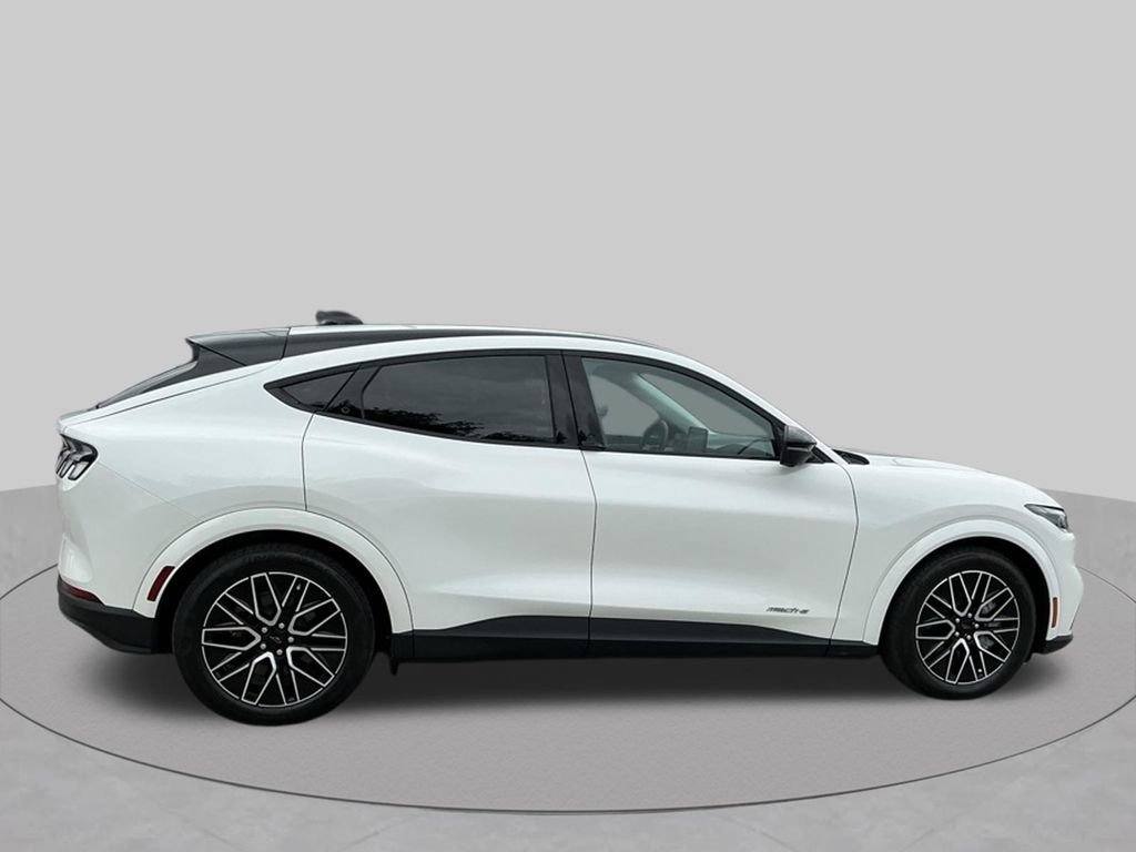 Certified 2025 Ford Mustang Mach-E Premium RWD image 19