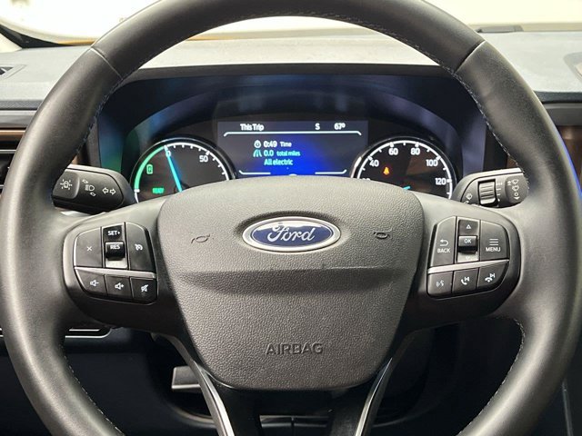 Certified 2023 Ford Maverick Lariat w/ Lariat Luxury Package FWD image 17