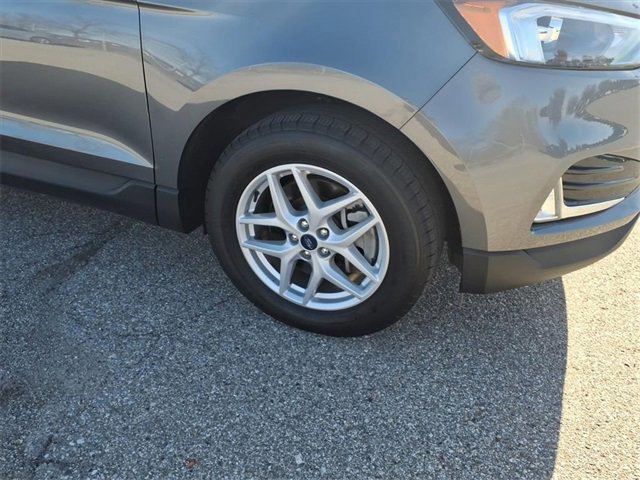 Certified 2022 Ford Edge SEL w/ Convenience Package image 7