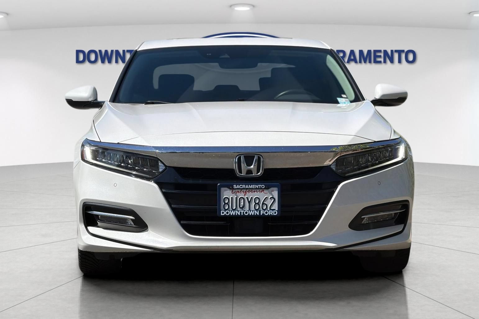 Used 2019 Honda Accord Touring image 12