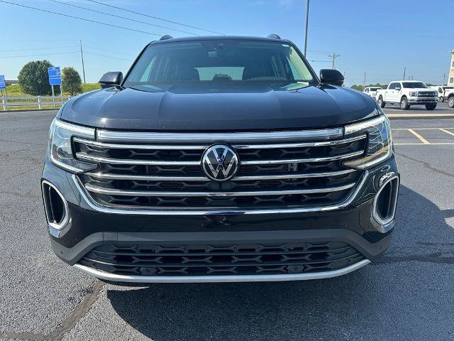 Used 2025 Volkswagen Atlas SE FWD image 3