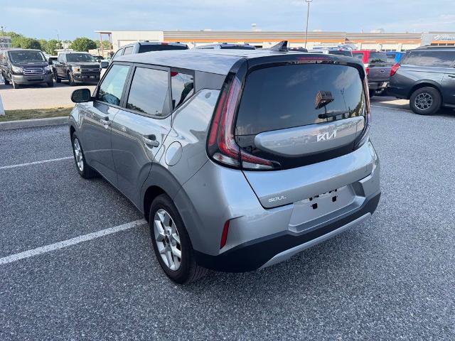 Used 2024 Kia Soul LX w/ Option Group 015 FWD image 6